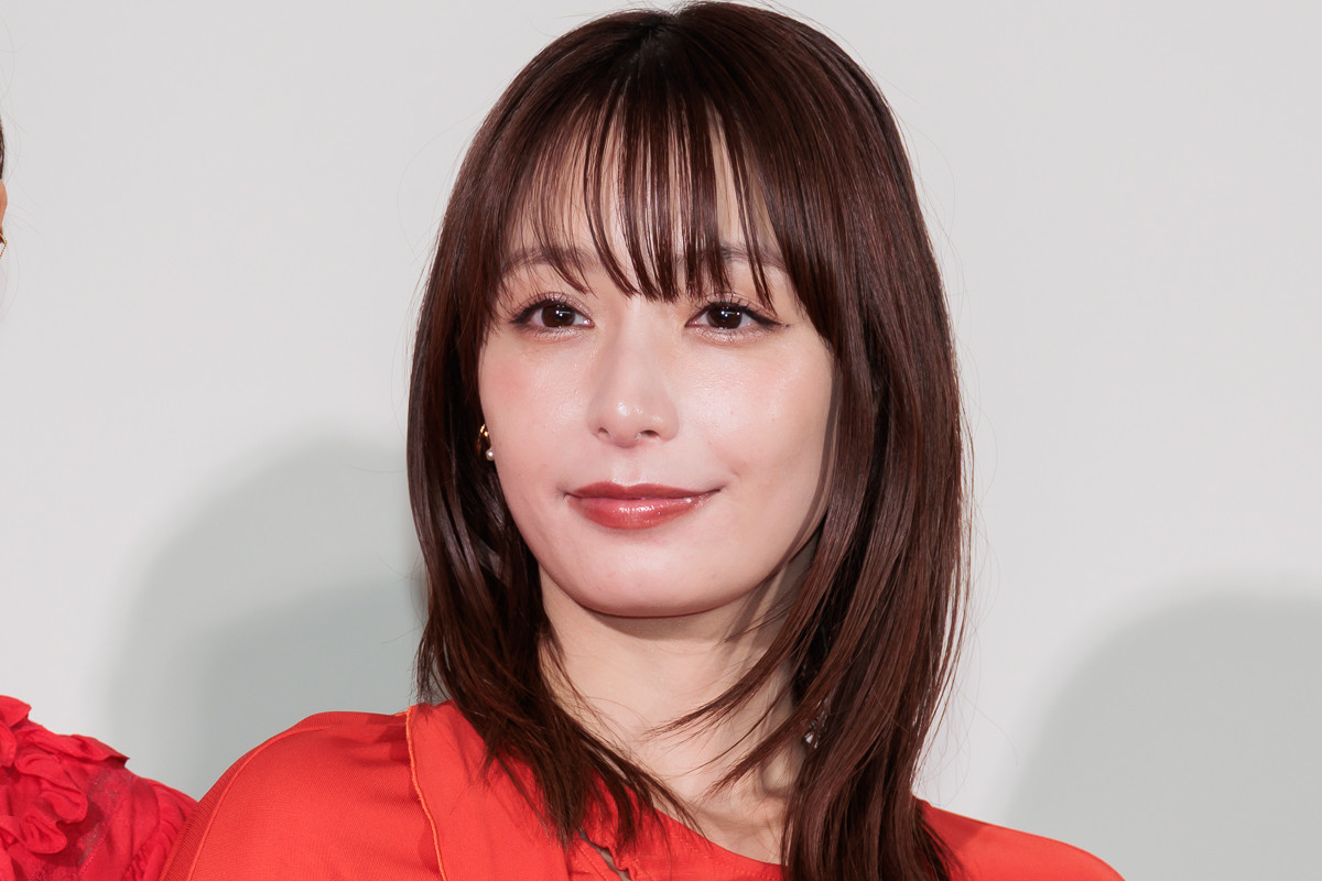 篠田麻里子、再婚後初の公の場　宇垣美里に目の演技を絶賛される