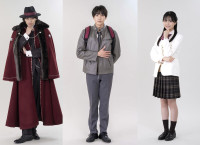 ドラマ『仮面ライダーマイス』メインキャスト　左から東啓介、秋谷郁甫、堀川梨心
