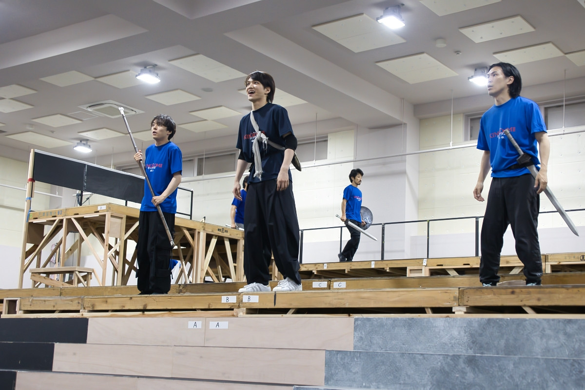 三浦宏規＆高野洸、舞台『キングダム』再演に意気込み　“王騎”山口祐一郎のさすがの包容力をカンパニー絶賛！