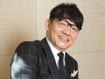 連続テレビ小説『風、薫る』で帝都医大病院の用務員・柴田万作を演じる飯尾和樹