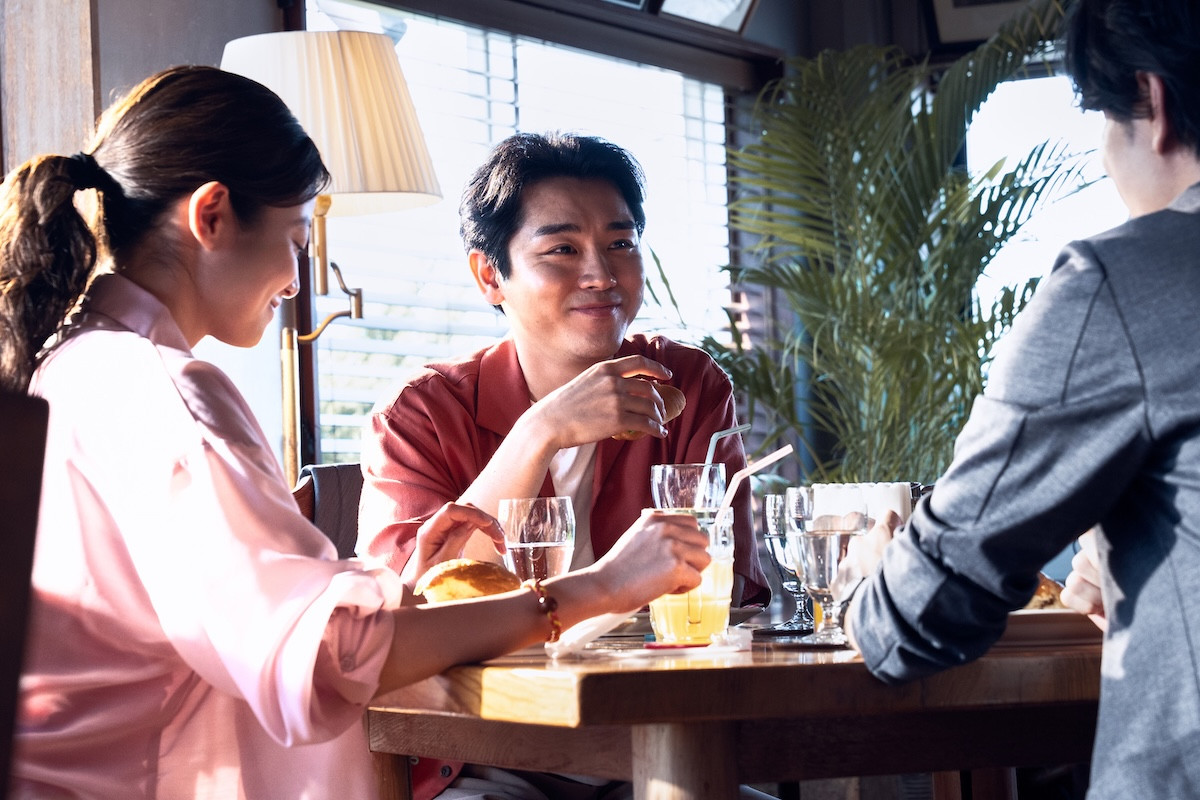 『クロスロード』“桐生先生”磯村勇斗、“遥”今田美桜に見せた優しさに称賛続々「いい先輩すぎて泣く」「惚れてまうやろー」