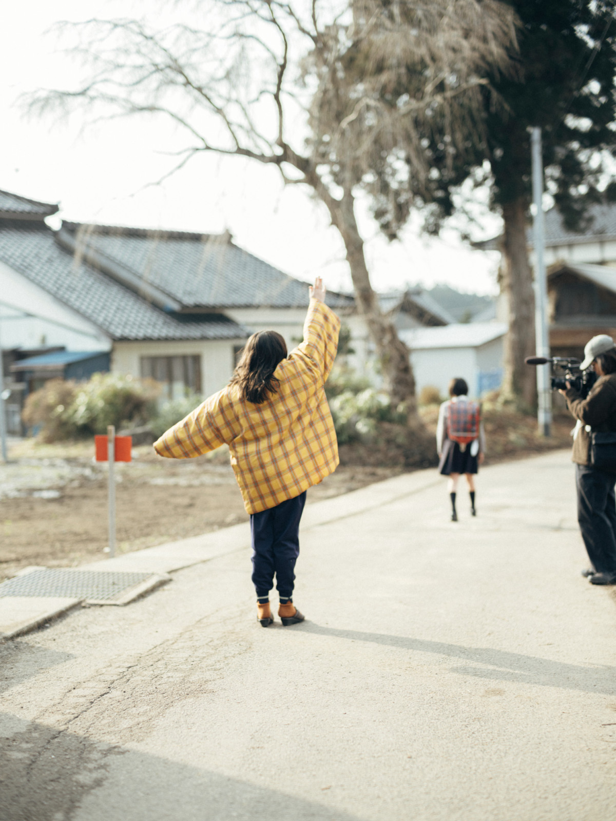 実写映画『ルックバック』出口夏希＆蒔田彩珠らの真剣な眼差し　メイキング写真＆オフショット解禁