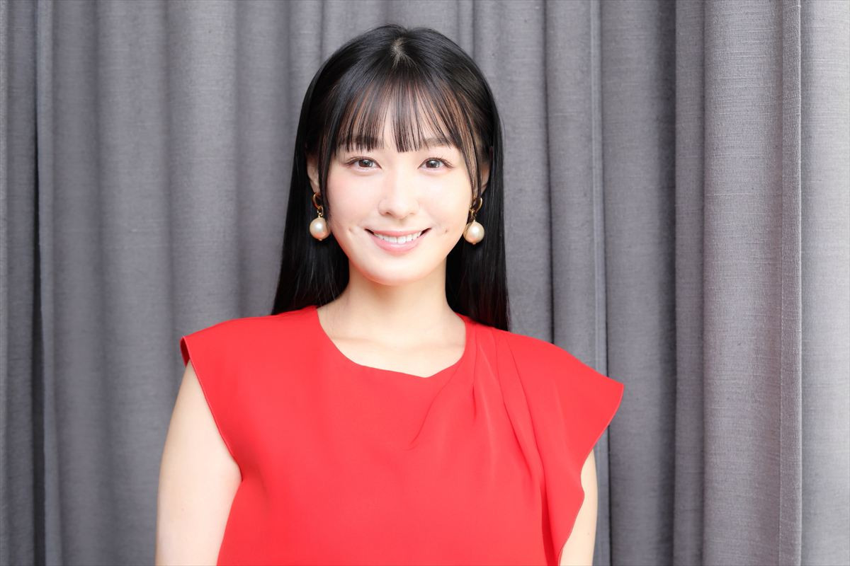 “グラビア界のニュースター”高野真央22歳、抜群プロポーションに大反響！　目標だった1st写真では「出し惜しみなし」