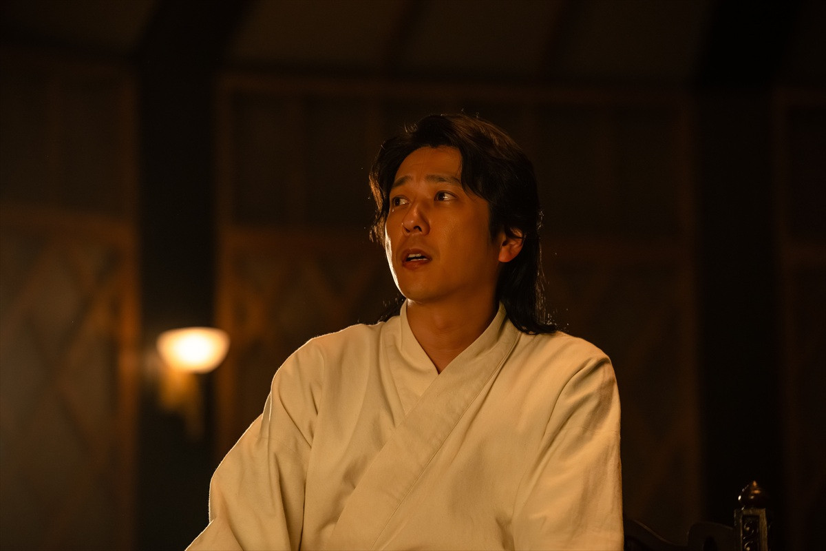 『VIVANT』“長野”小日向文世、正体判明！ ネットは丸菱商事を心配「全員調べた方がいい」「魔境すぎん？？」