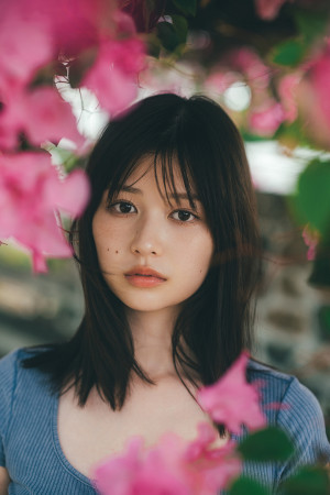 冴木柚葉1st写真集（タイトル未定）より