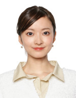 ドラマ『お前のほうからキスしてくれよ』に出演する溝口晶役の川瀬莉子
