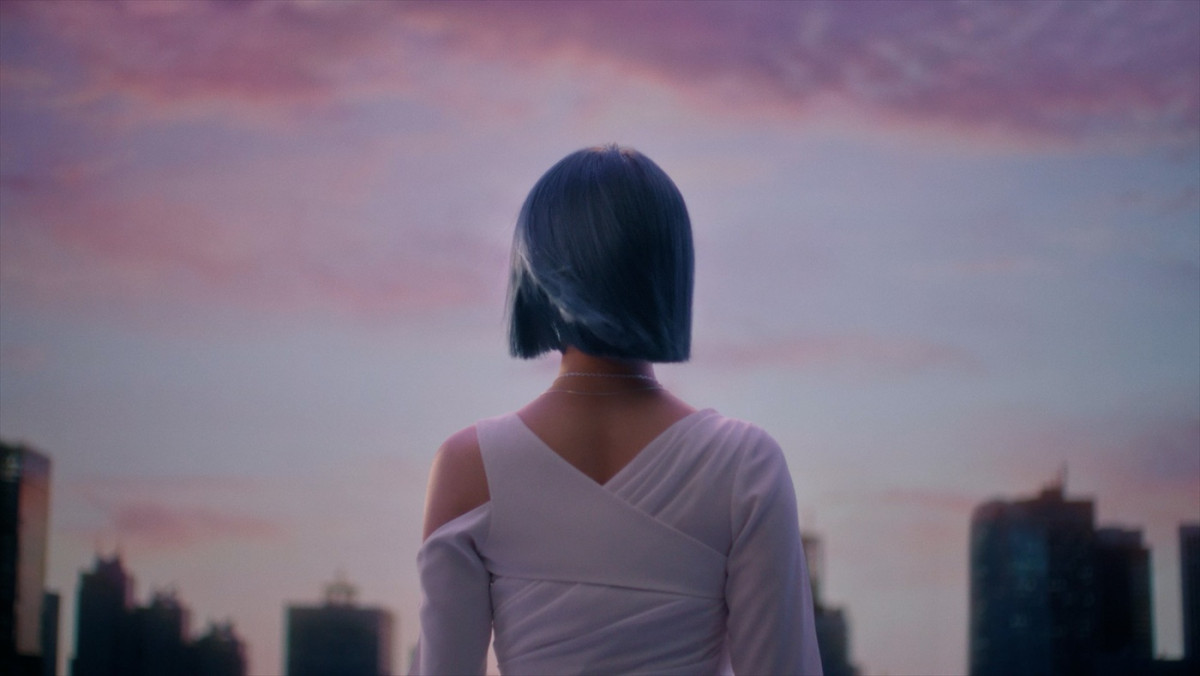 HANA・JISOOソロデビュー曲「Movie Star」、自身出演の「いち髪 PREMIER」CMで初公開