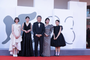 第83回ヴェネチア国際映画祭レッドカーペットの様子