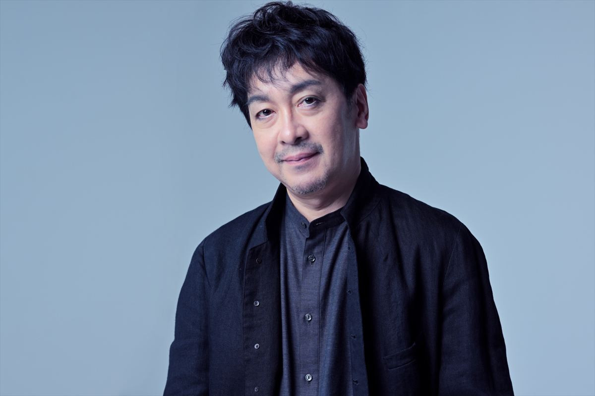 東出昌大、自身が演じるハムレットに「非常に高い親和性を感じます」　栗原英雄と起こす“化学反応”とは