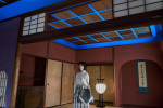 群青の間の満喜子（岸井ゆきの）『連続ドラマＷ 恩田陸 ユージニア』場面写真