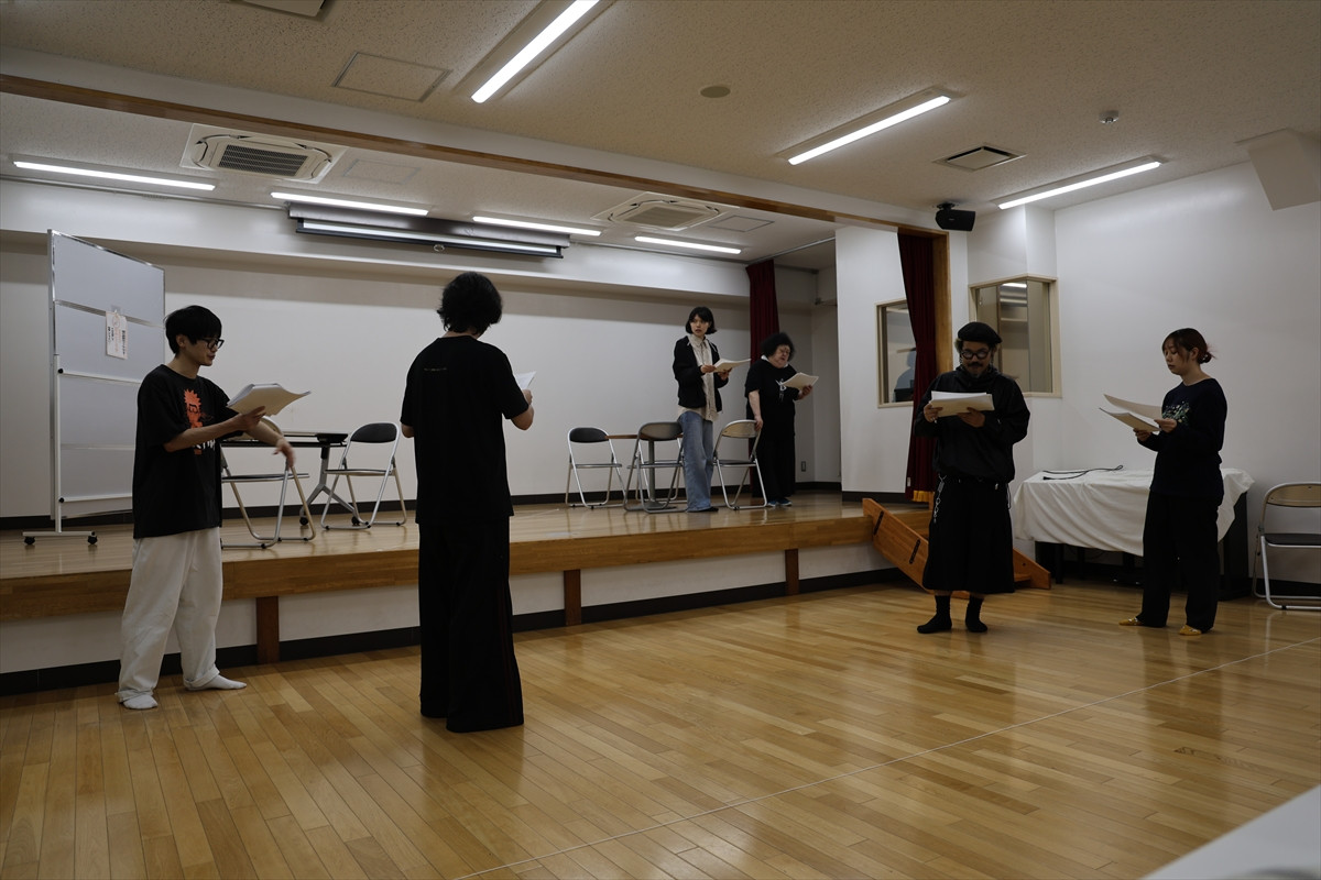 【劇団ヅッカ・マツモトタクロウが潜入】コンプソンズ『善人はなかなかいないっぽい』稽古場レポート