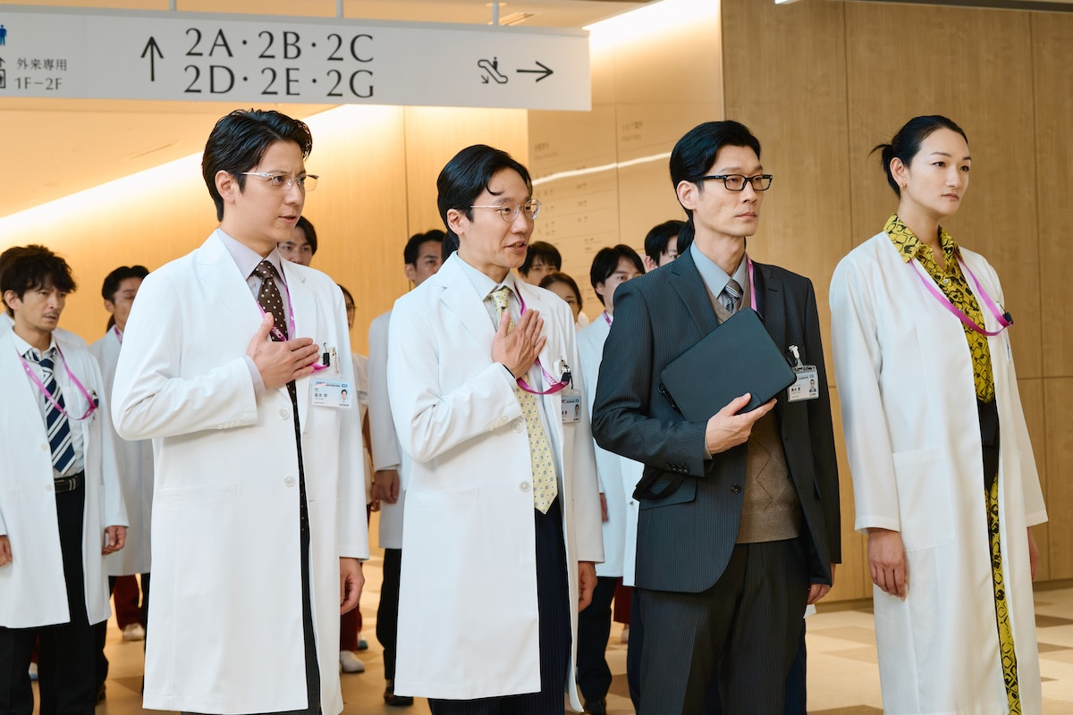 『アナログナース』初回 “灯”松下奈緒、“歩”岡田将生との関係に騒然「もしかして」「静さんは何か知ってる？」