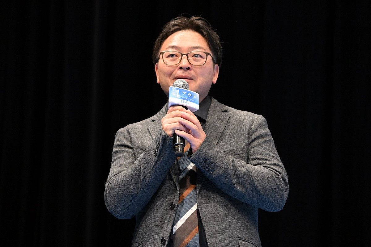 相葉雅紀、共演俳優から突然の「抱きしめてください」に困惑！ 『4アウト』完成披露で撮影秘話を告白