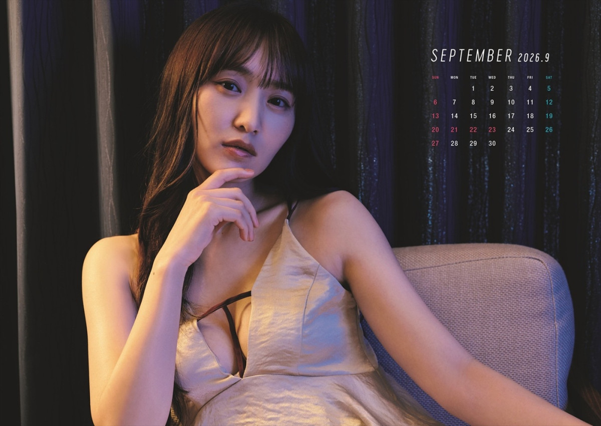 菅井友香写真集『たびすがい』先行カット初公開！　寝起きランジェリー姿、まばゆいビキニスタイルも