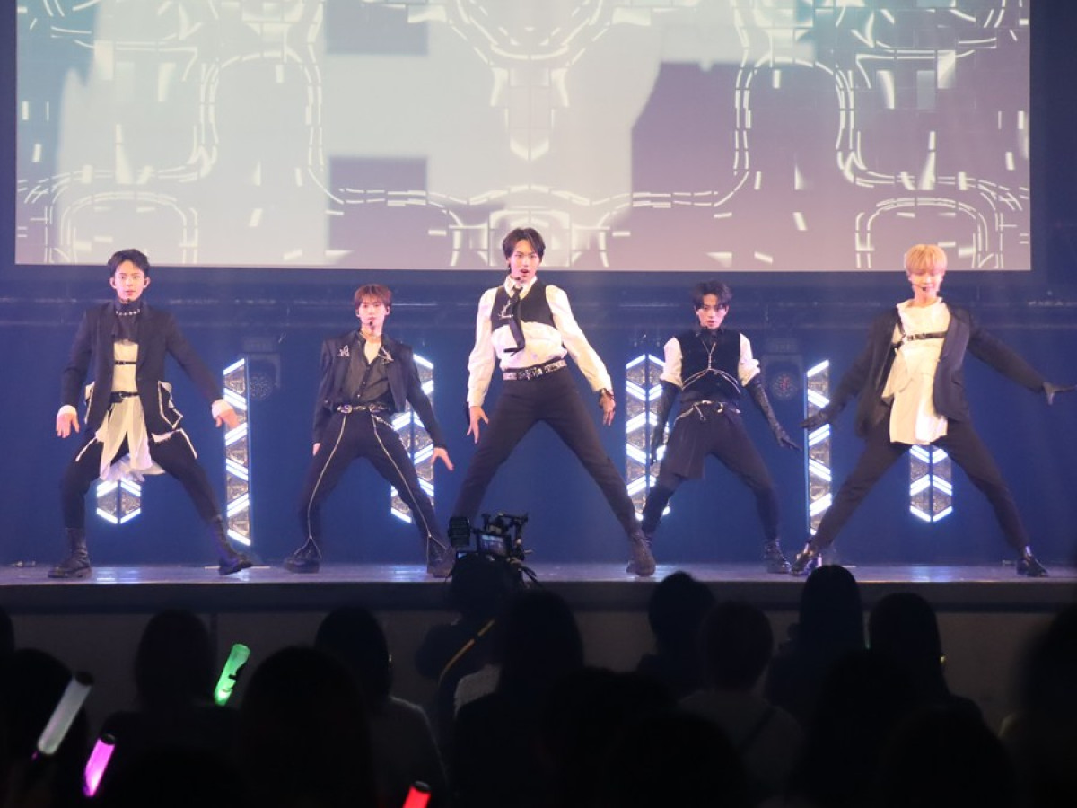 中村倫也、『DREAM STAGE』でプロデュースするNAZE＆ライバルグループのパフォーマンスに感動！ 「もう親目線ですね」