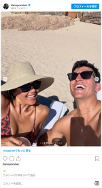 交際中のジェシカ・アルバとの“ラブラブ”バカンスショットを公開　※「ダニー・ラミレス」インスタグラム