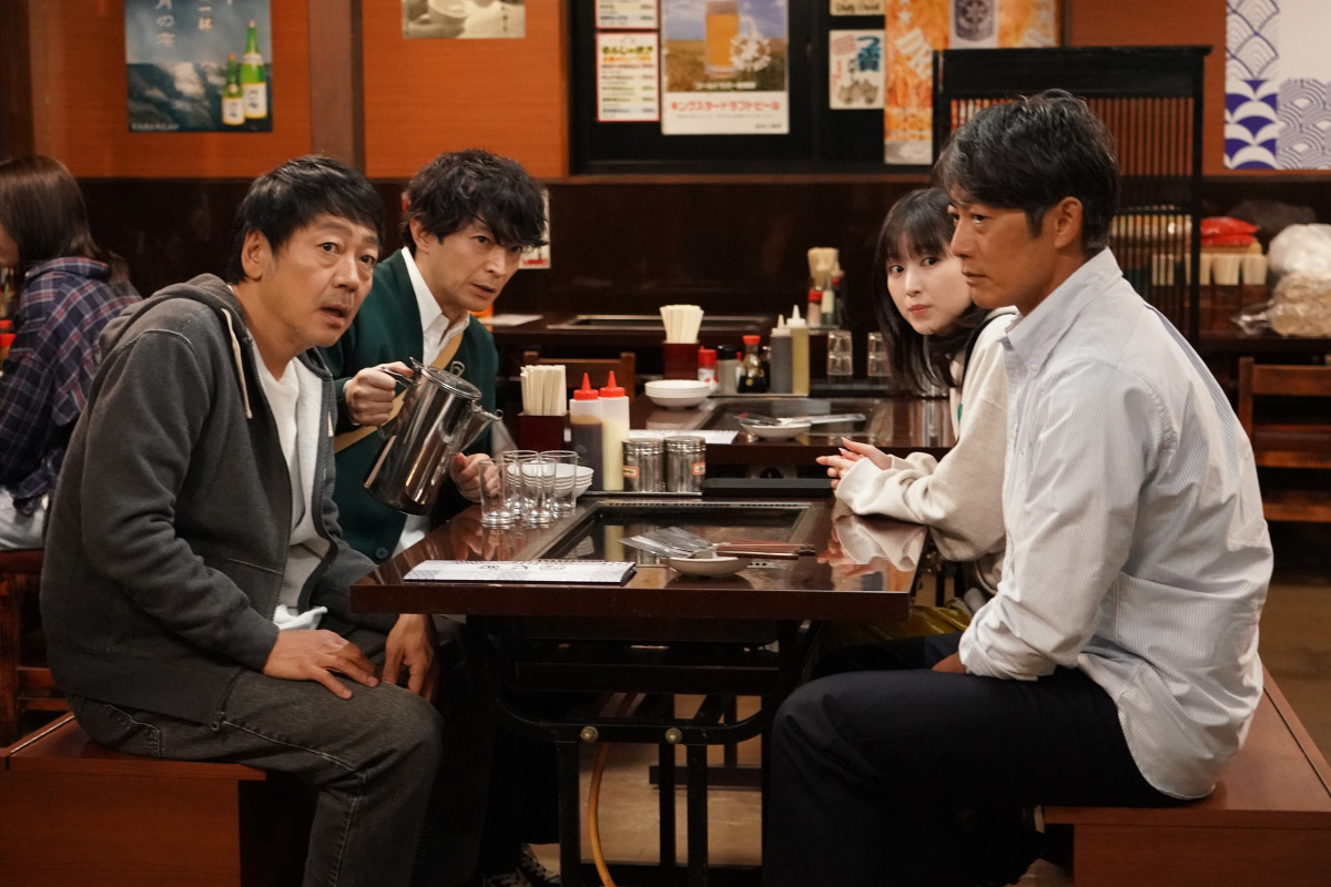 『ラムネモンキー』第2話 “雄太”反町隆史たちが元クラスメートと再会　想定外の話に呆然