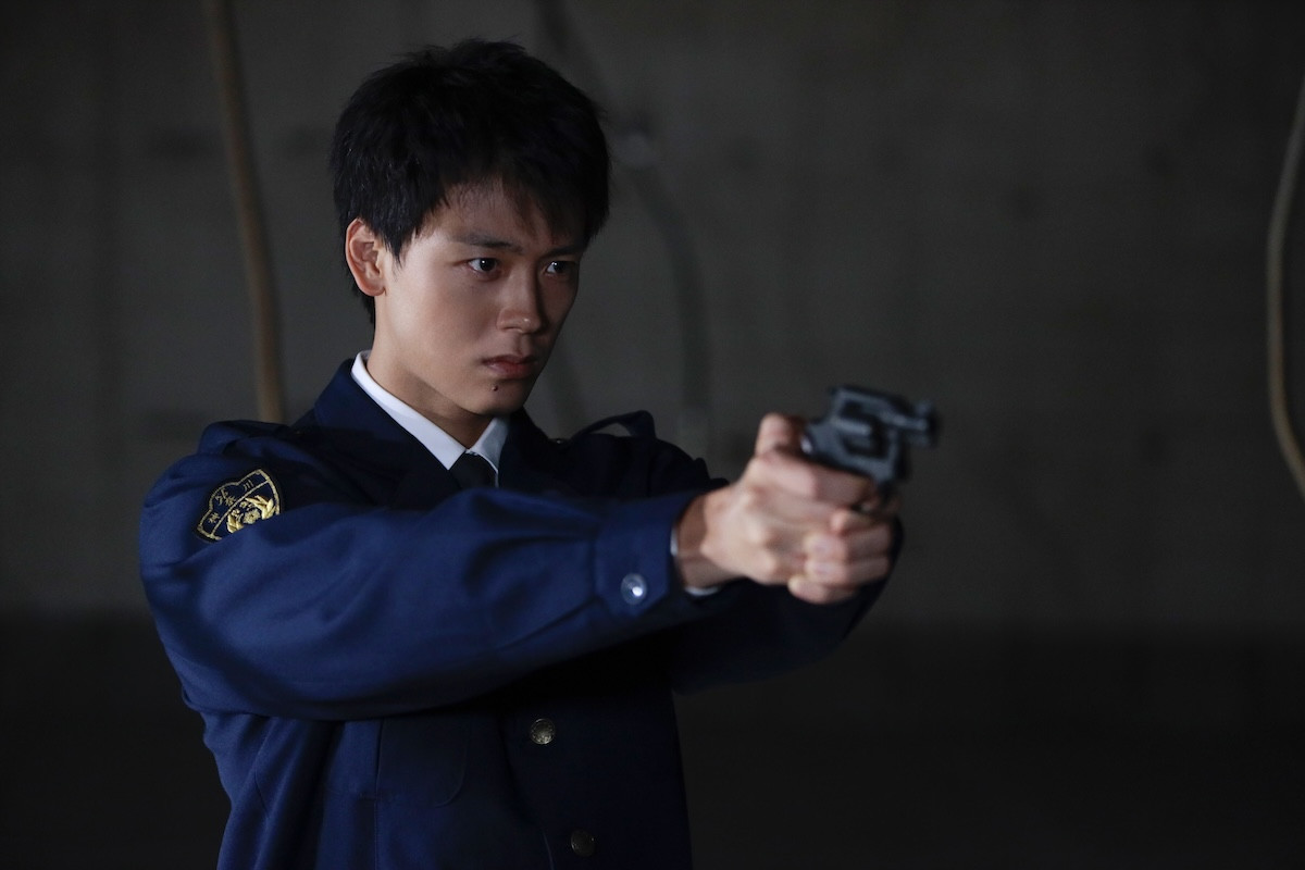 『再会』初回 “淳一”竹内涼真＆“万季子”井上真央、運命の対面→予想外の展開にあ然「まさか」「タップ…？」