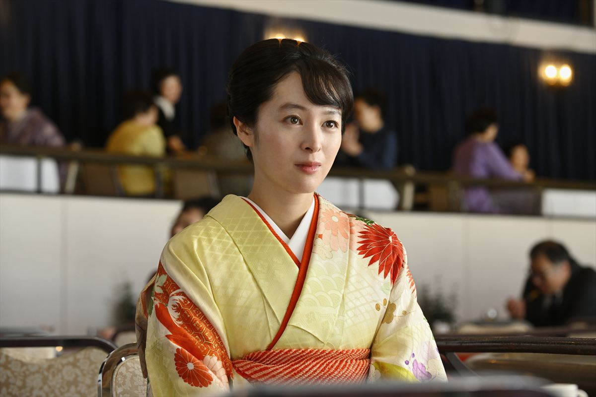 『SUKIYAKI』岡田准一演じる天才作曲家を支えた妻役に清野菜名が決定！ 