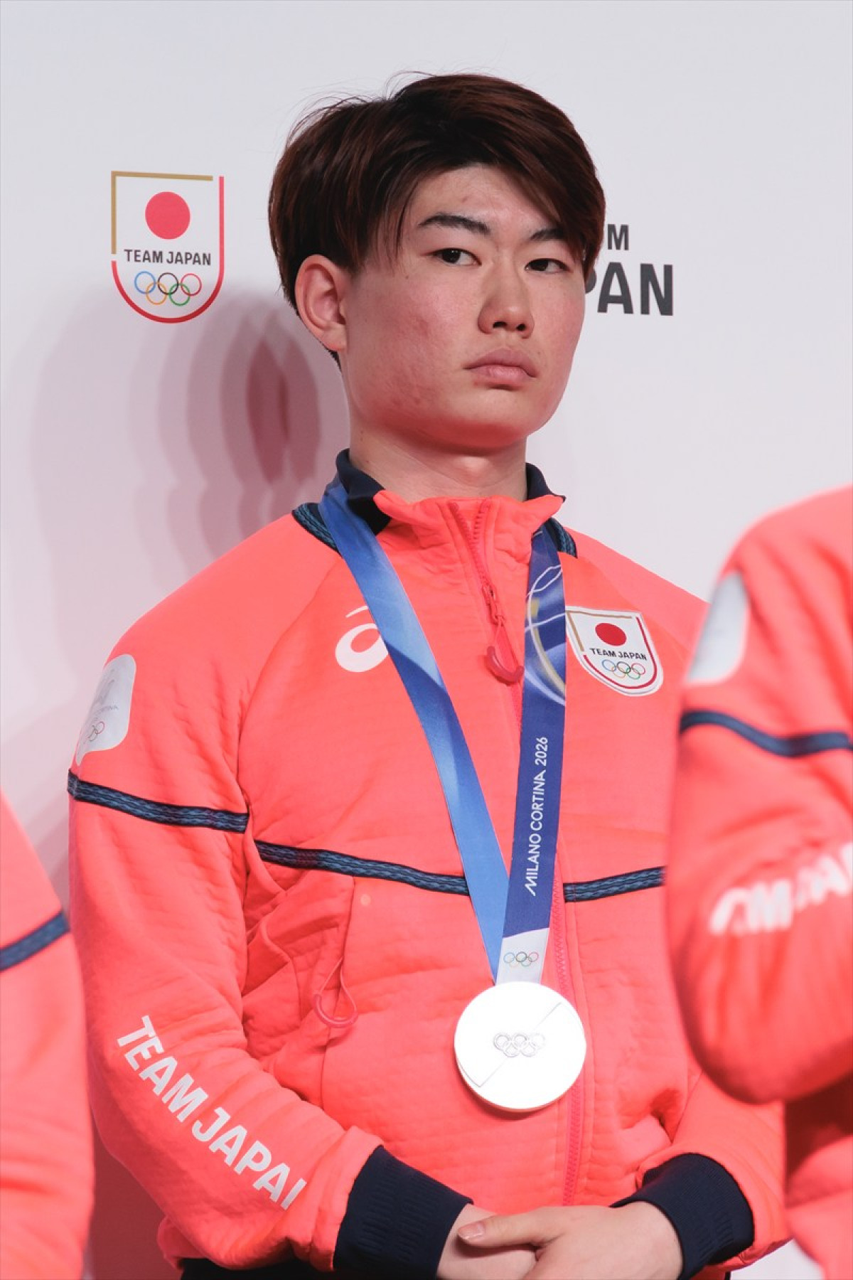 “りくりゅう”三浦璃来＆木原龍一「しばらくは好きなものを食べたい」　激闘終えメダリストたちが帰国