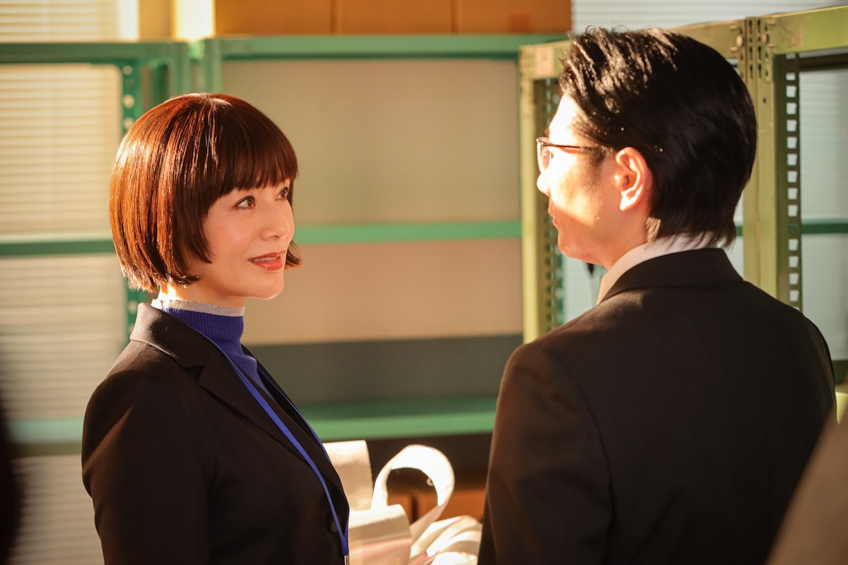 『おコメの女』「隠れて!!」“笹野”佐野勇斗、渾身の“仕掛け”にツッコミ続々「原始的すぎてwww」「忍者屋敷かよ」