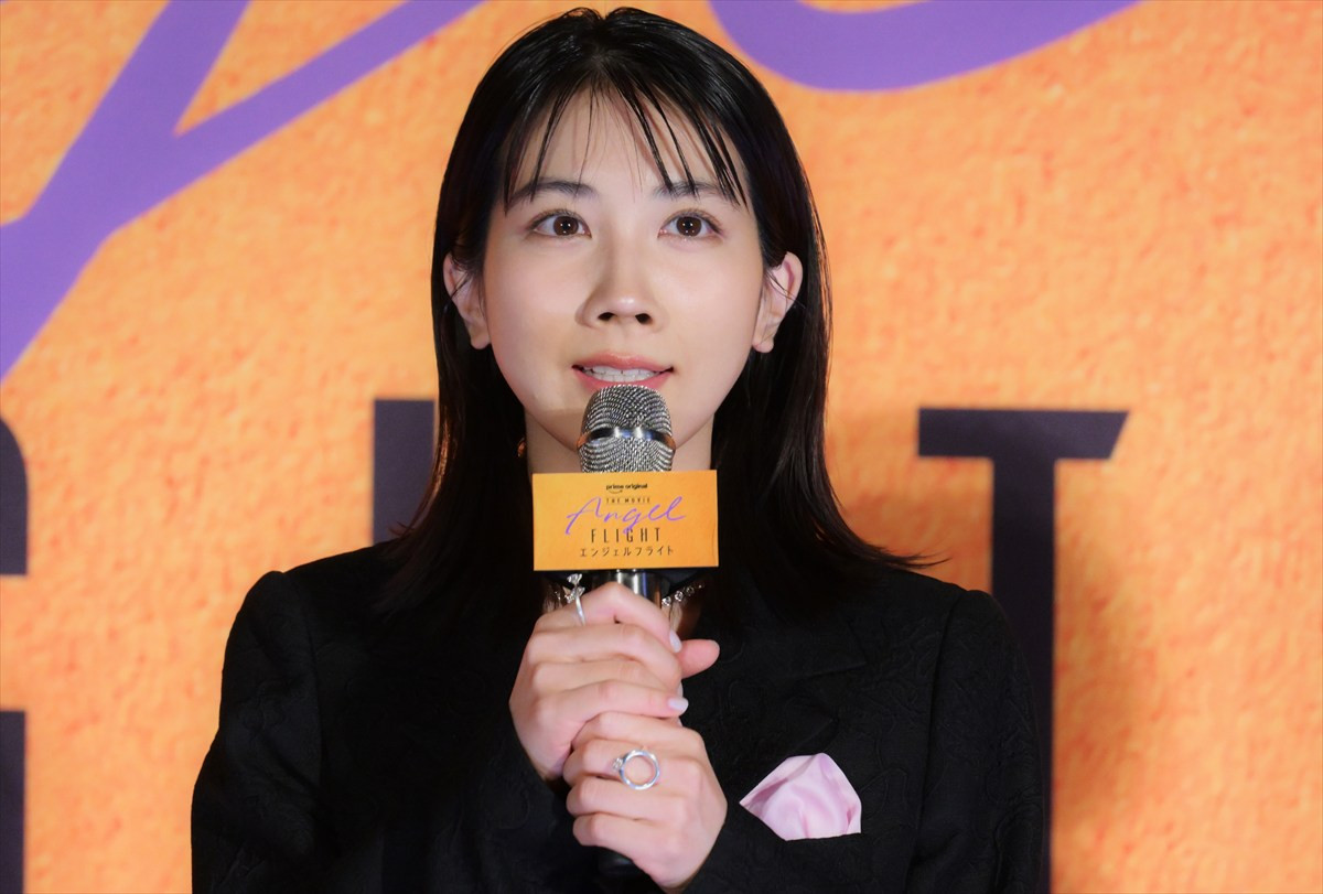 米倉涼子、『エンジェルフライトTHE MOVIE』イベントに登場　遠藤憲一の言葉に瞳を潤ませる