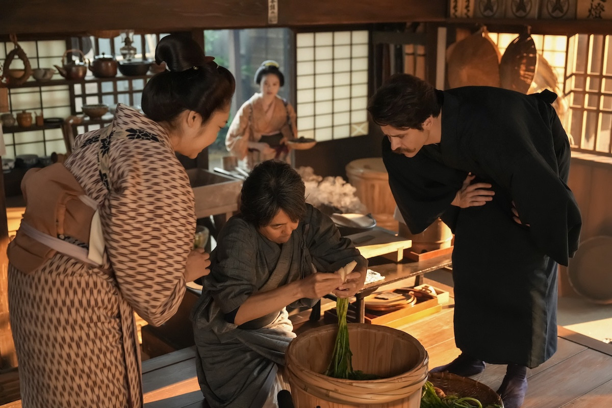 明日の『ばけばけ』“トキ”高石あかりと“ヘブン”トミー・バストウ、“タエ”北川景子のもとを訪れる