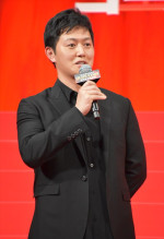 映画『ゴールデンカムイ 網走監獄襲撃 編』完成披露舞台あいさつに出席した工藤阿須加