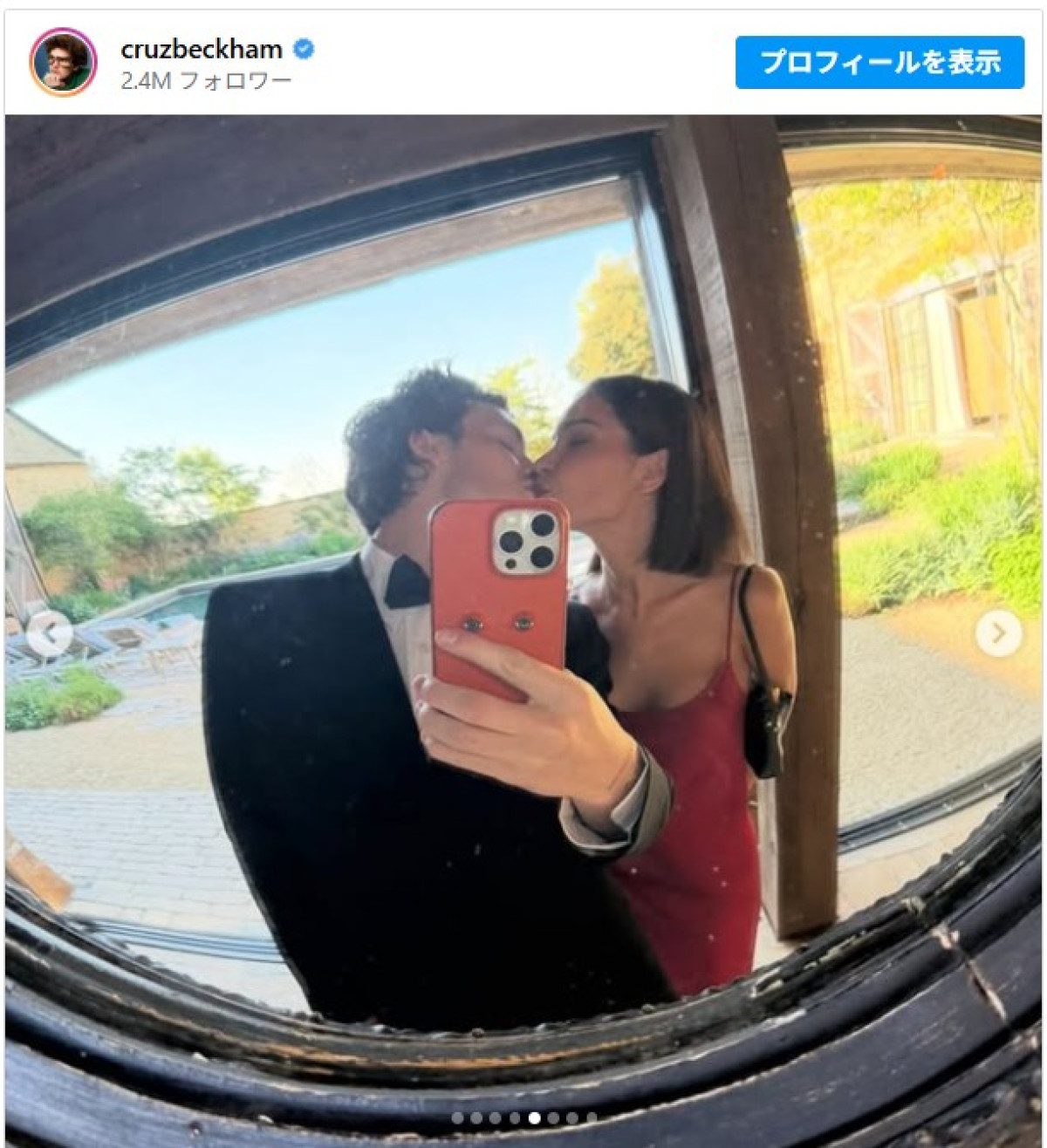 確執騒動のベッカム家、バレンタインにラブラブフォトをそれぞれ公開　ハーパーは兄たちにメッセージ