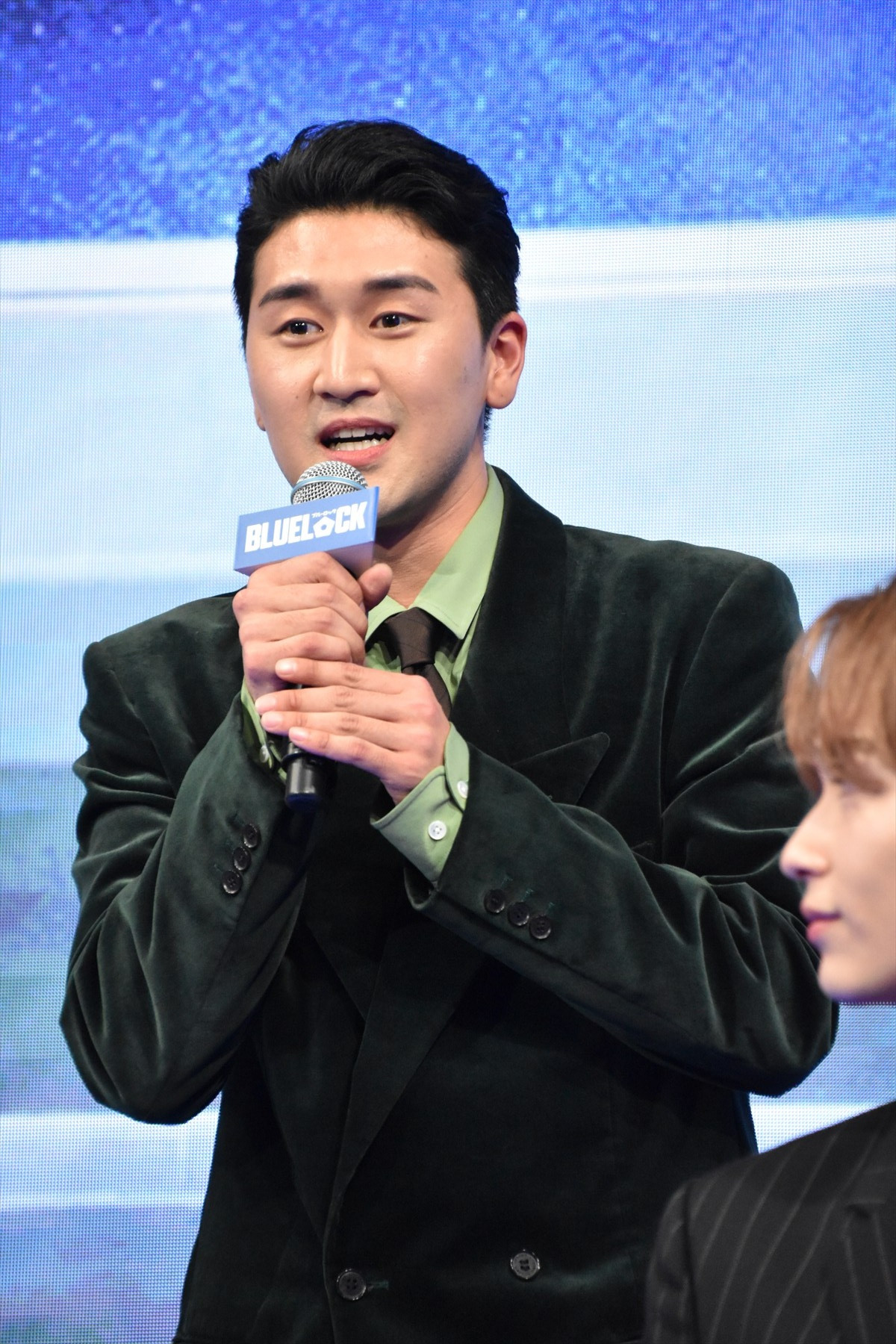 高橋恭平、実写映画『ブルーロック』出演は「財産に」　なにわ男子・藤原丈一郎と走り込み＆道枝駿佑からボールプレゼントも