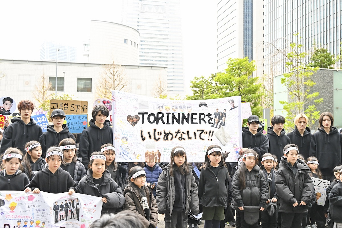 『DREAM STAGE』“吾妻”中村倫也、顎クイ→指トントンにネット悶絶「バカメロい」「ニマニマしちゃう」