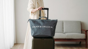 DEAN ＆ DELUCAの「トラベルバッグ」4．1発売！　今年は“付属ポーチ”がアップデート