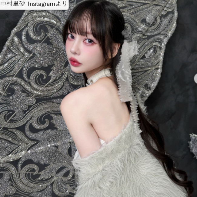 中村里砂、ソロショット　※「中村里砂」Instagram