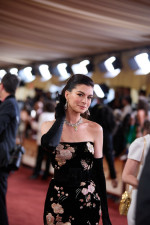 アン・ハサウェイ、第98回アカデミー賞授賞式レッドカーペットにて