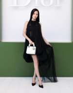 ディオール「2026‐2027年秋冬コレクション」に来場したジス