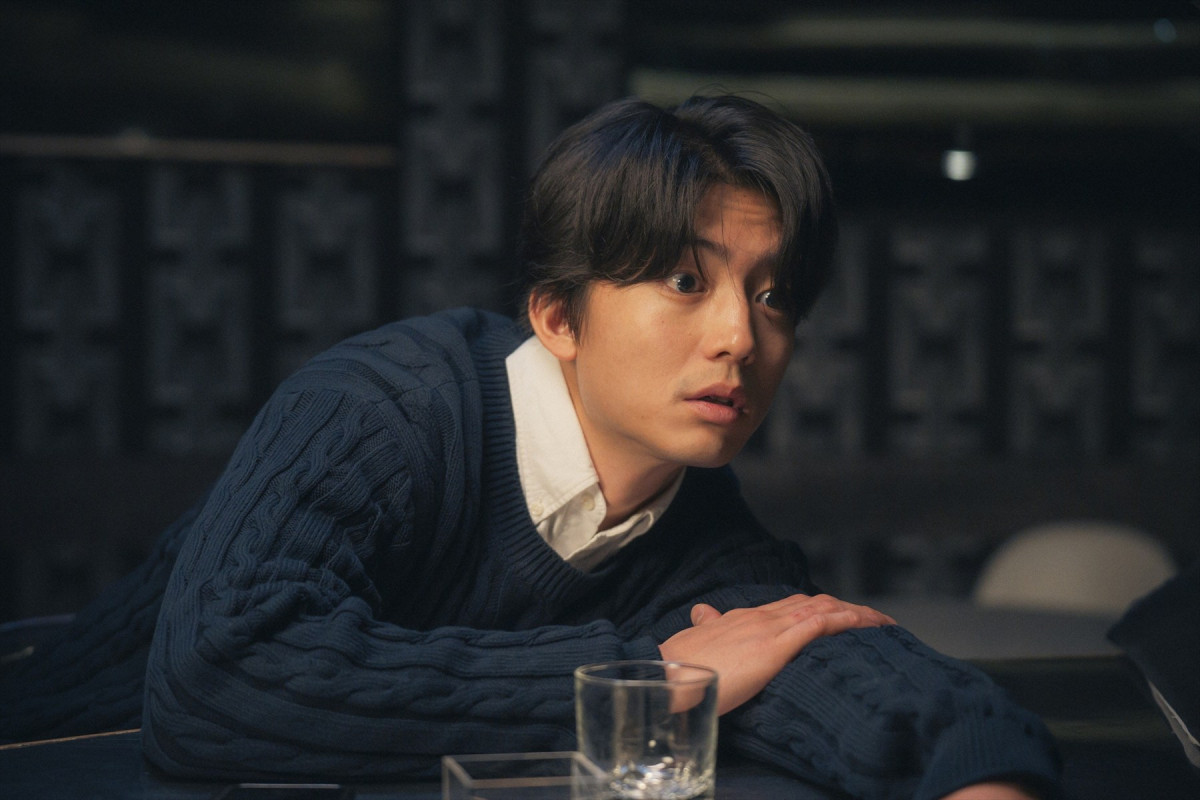 『略奪奪婚』壁に叩きつけ髪を乱暴に掴み…内田理央vs中村ゆりかの壮絶バトルにネットあ然「怖すぎ」「通報レベル」