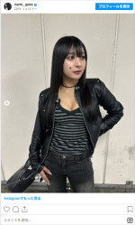 全身ブラック！　椚マイカの革ジャン＆Gパン姿　※「椚マイカ」Instagram