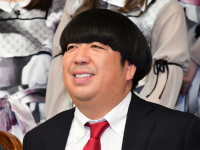 バナナマン・日村勇紀（2018年撮影）