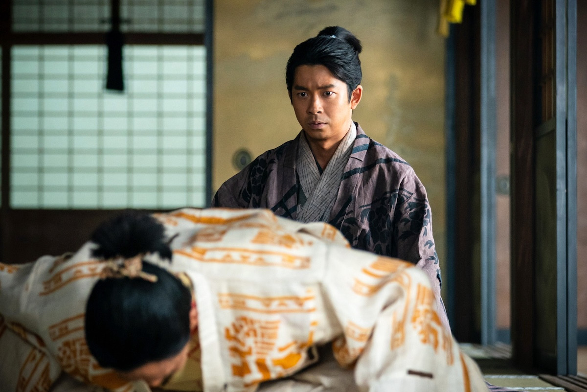 『豊臣兄弟！』“信長”小栗旬、“光秀”要潤に非情な命令　衝撃展開にネット騒然「完全に修羅モード」「本能寺まっしぐら」