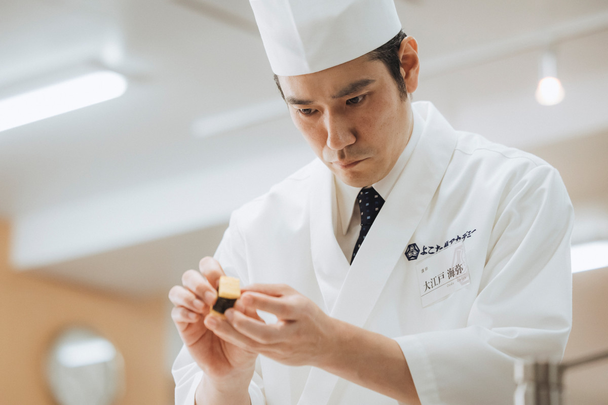 『時すでにおスシ!?』“大江戸”松山ケンイチが「マツケンサンバⅡ」を踊る場面に「爆笑」「吹いた」の声