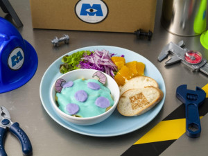 表参道で『モンスターズ・インク』スペシャルカフェ開催へ！　公開25周年を祝うメニュー＆グッズが登場