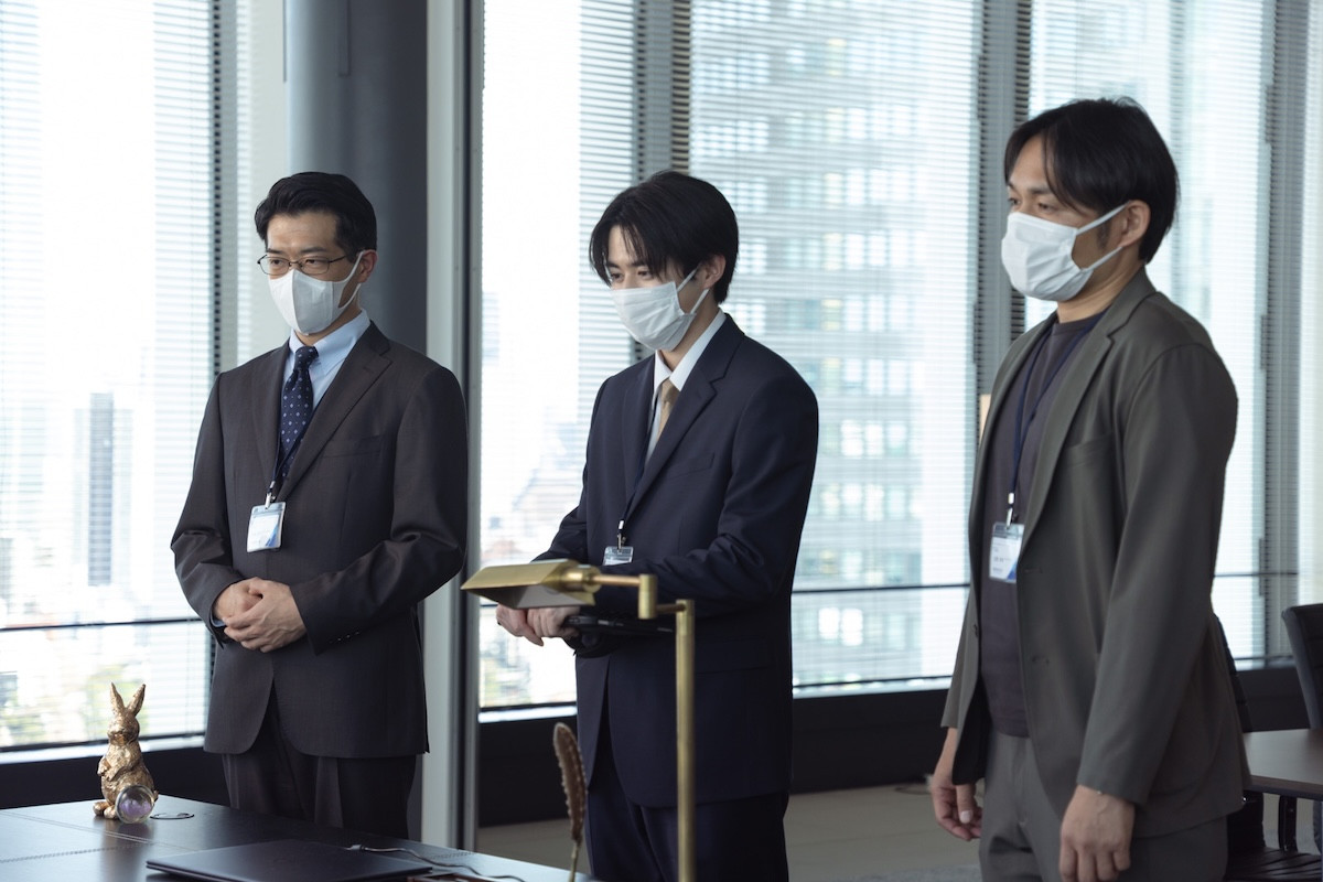 高橋一生が“究極の二役”に挑む！　転生ヒューマンドラマ『リボーン ～最後のヒーロー～』今夜スタート