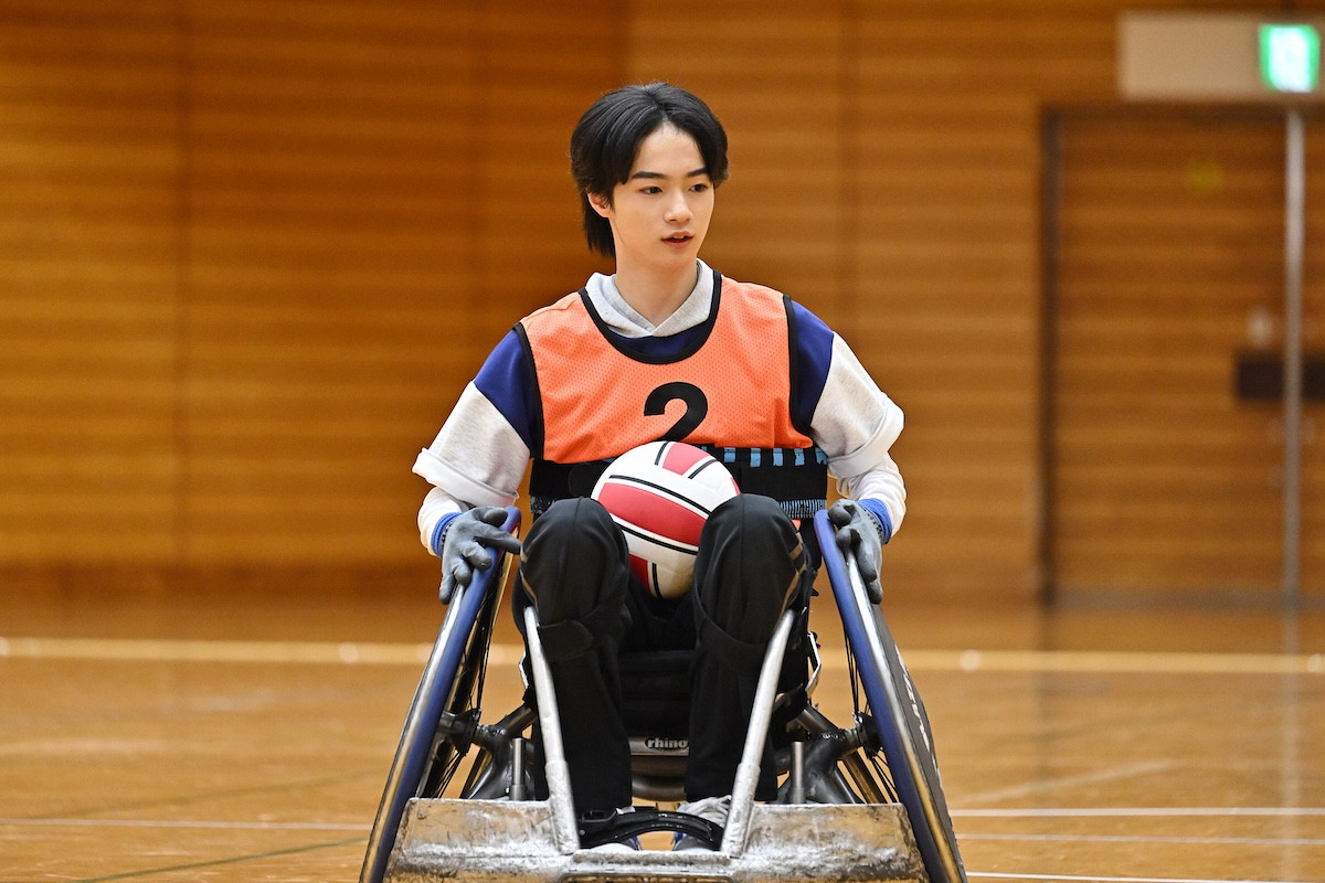 『ＧＩＦＴ』紅白戦で活躍の最年少選手、実は“カンヌ”や“国宝”にも「めっちゃかっこいい」「お顔が綺麗…」