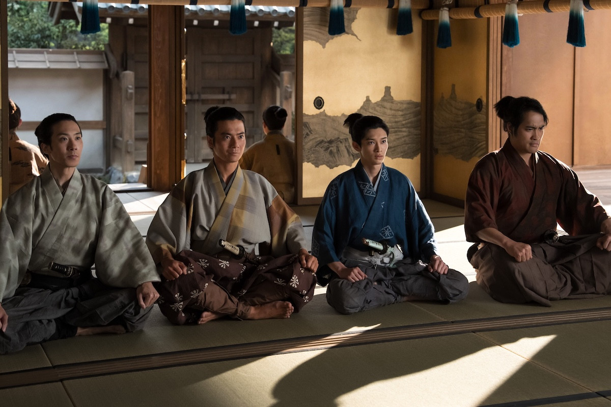 『豊臣兄弟！』“高虎”佳久創、“三成”松本怜生を「仏様抱っこ」ネット爆笑「新しいスタイル」「三成高虎コンビいい」