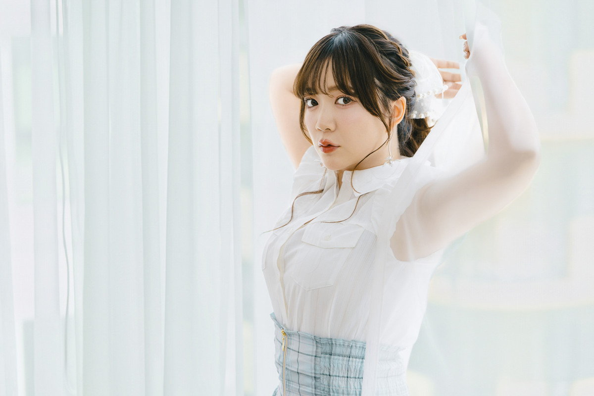 伊藤彩沙、20代ラストの写真集で見せた“大人の甘さ”「誰かの憧れになれていたら」