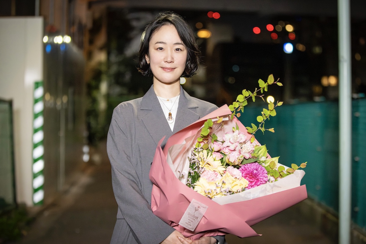 『銀河の一票』黒木華＆野呂佳代が涙の抱擁でクランクアップ　松下洸平も感謝のコメント