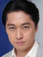 舞台『キングダムII‐継承‐』に出演する渡辺大