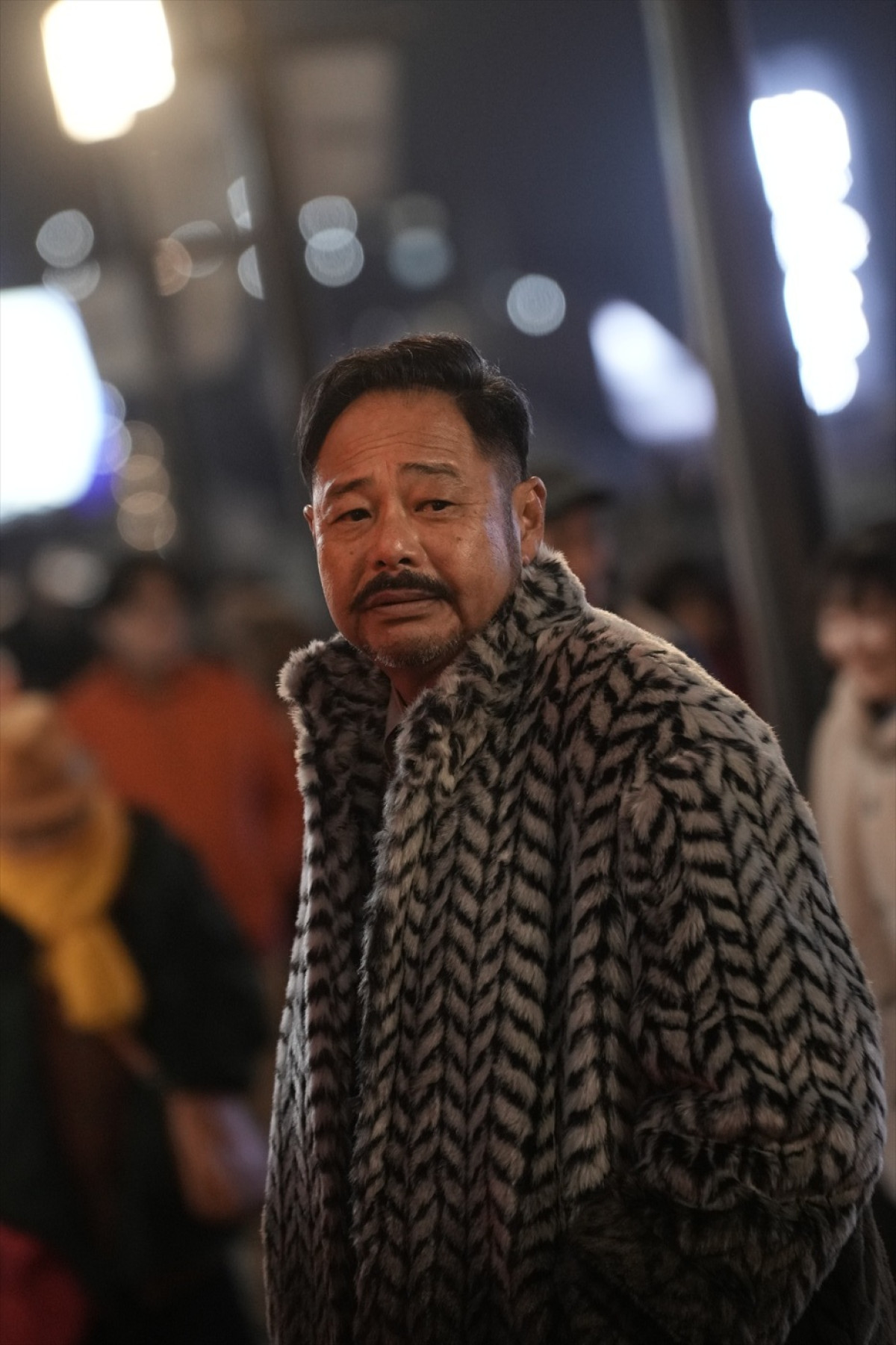 『BYE BYE LOVE 探偵はBARにいる』蒔田彩珠・山本耕史・音尾琢真・中村倫也ら新キャスト9名解禁