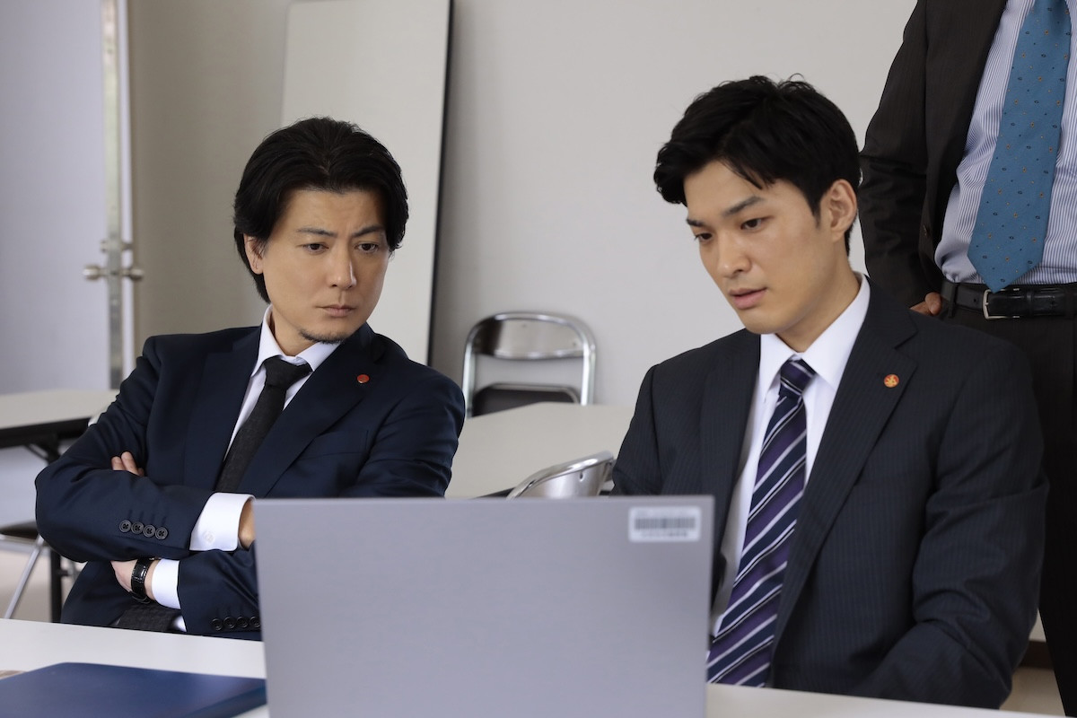 『告白－25年目の秘密－』第4話 “爽太”松村北斗、“麻里子”岡崎紗絵の父の秘密に迫る