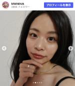 エルフ荒川、黒髪でイメージ激変　※「エルフ荒川」Instagram